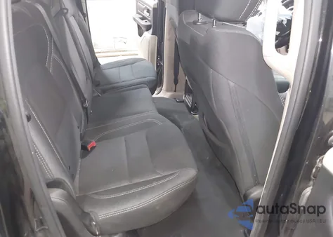 2020 Ram 1500 Big Horn 4X4 6'4 Box z USA, uszkodzony, nr VIN 1C6SRFBT6LN142263